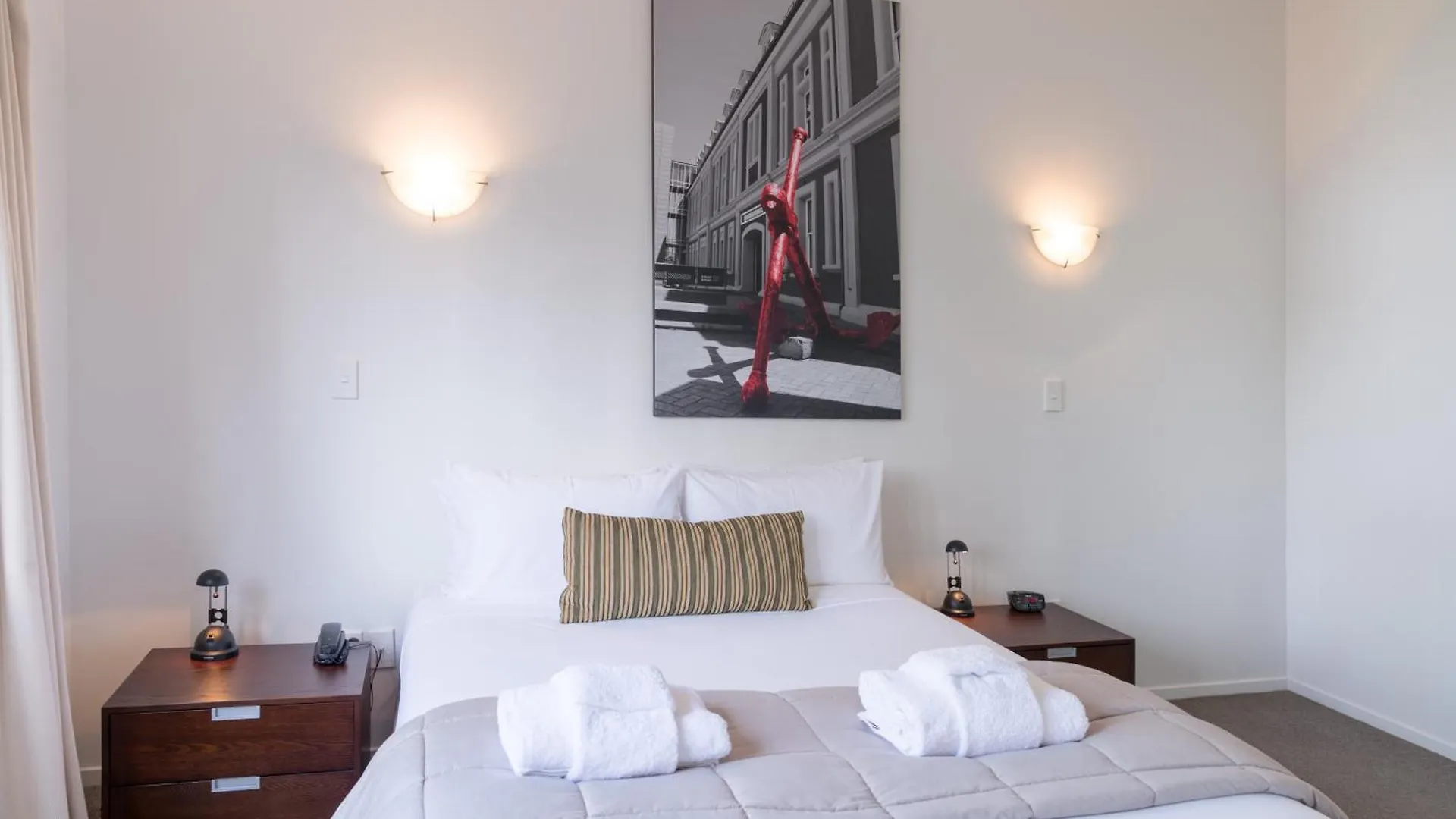 Aparthotel Willis Village Wellington